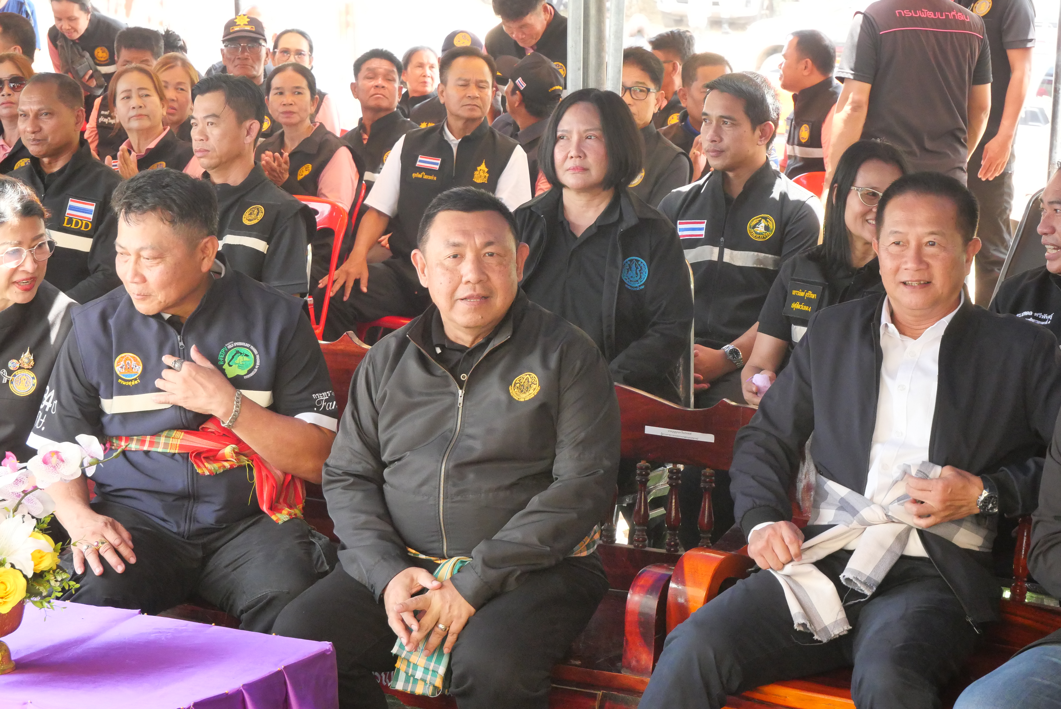 title - ส.ป.ก. ติดตามรัฐมนตรีช่วยว่าการกระทรวงเกษตรและสหกรณ์ (นายวัชระพล ขาวขำ) พร้อมคณะ ลงพื้นที่ตรวจราชการในพื้นที่จังหวัดกาฬสินธุ์ (จุดที่ 2) 